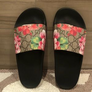 NIB **AUTHENTIC** GUCCI Blooms Sandal - Sz 40